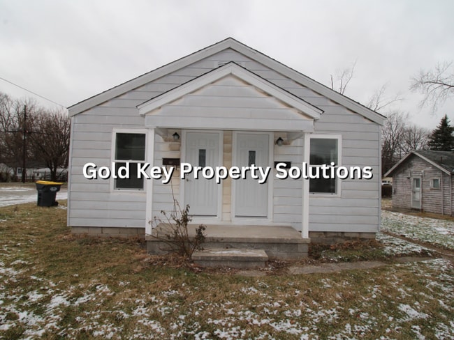 Building Photo - 4105 Main St Unit 4105 Main St 2