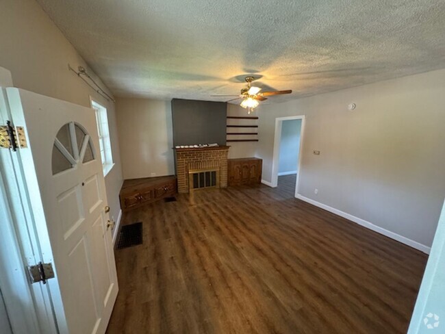 Building Photo - 2175 Sullivant Ave Rental
