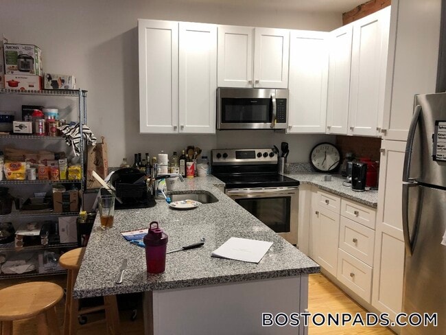 Photo - 610 Columbus Ave Unidad 4