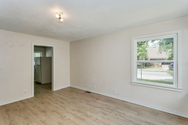 Photo - 1802 N Market St Unit 1