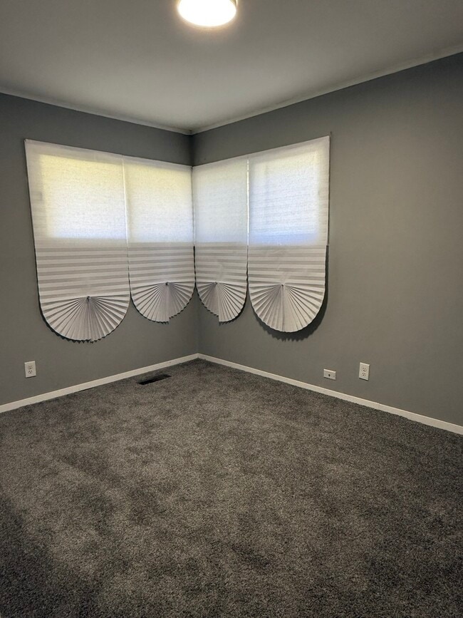 Photo - 16939 Jodave Ave