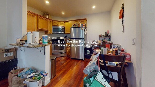 Photo - 50 Craigie St Unit 12