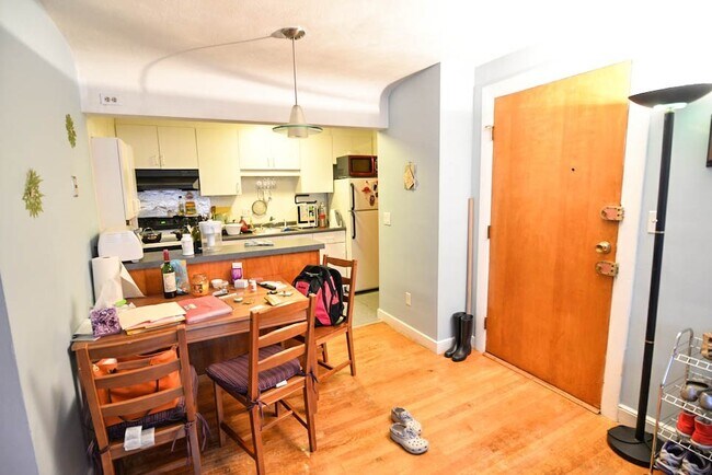 Photo - 8 Commonwealth Ct Unidad #1