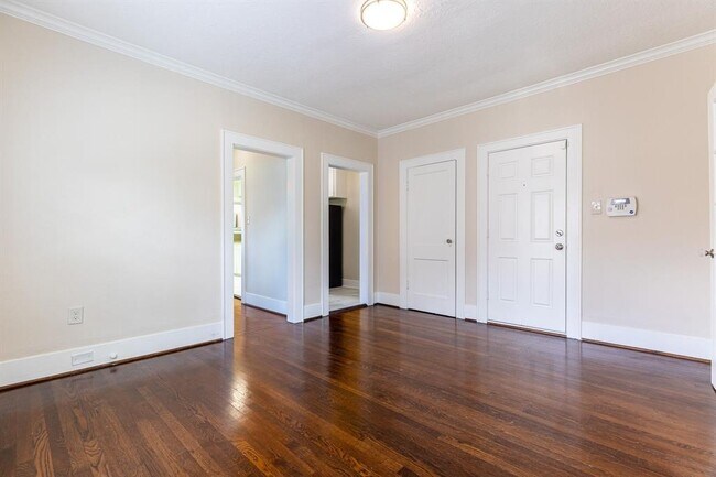 Photo - 1808 Wheeler Ave Unidad 3