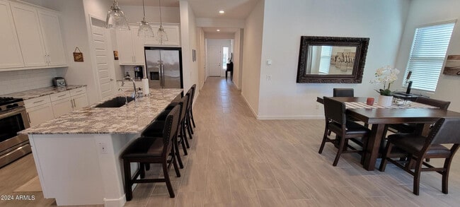 Photo - 19610 W Avalon Dr