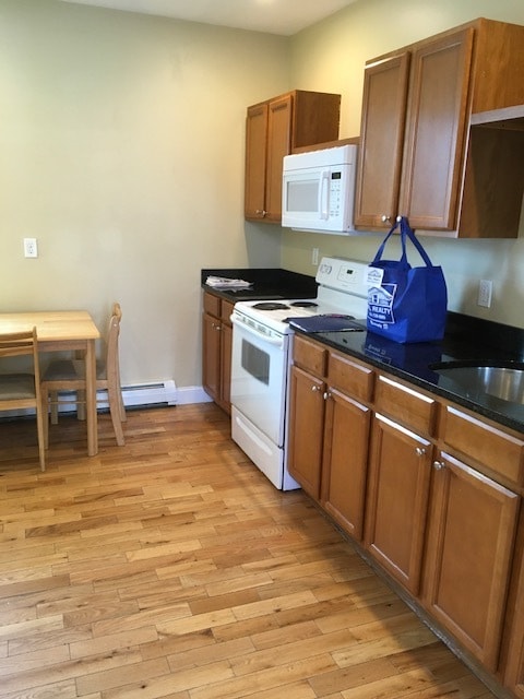 Kitchen - Spacious 4-Bedroom Home in Heart of Lowell