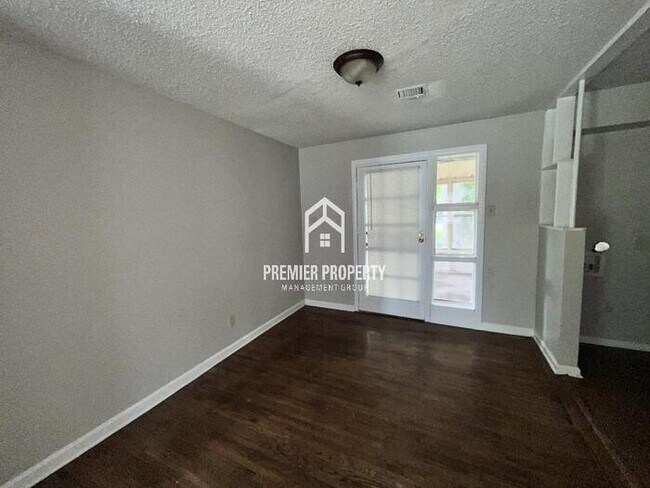 Photo - 4777 Helene Rd