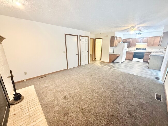 Photo - 5945 Frank Ave NW