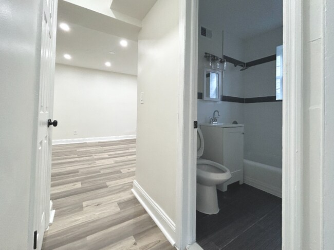 Photo - 21 Willoughby St Unit A4