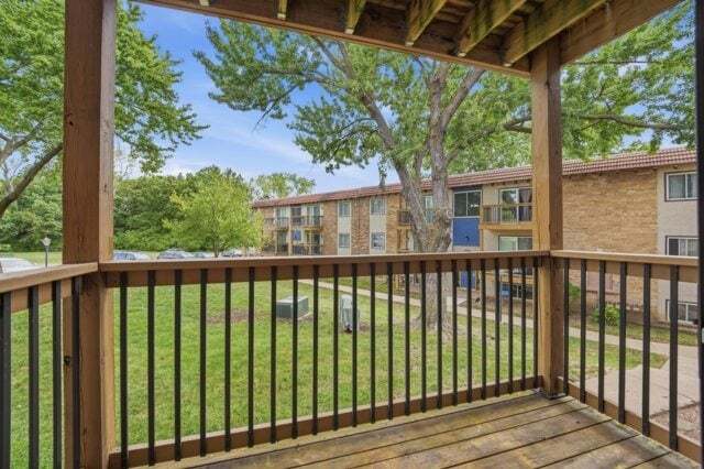 El Chaparral Apartments