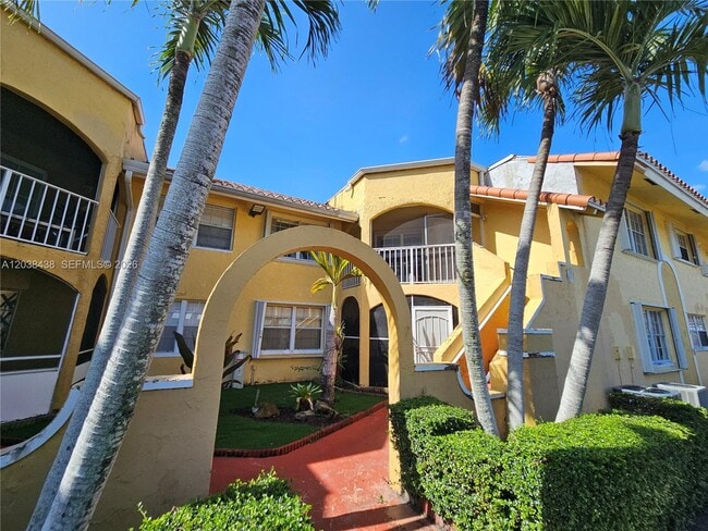 Building Photo - 15665 SW 74th Cir Dr Unit 12