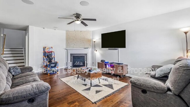 Photo - 5047 Mt Hope Dr