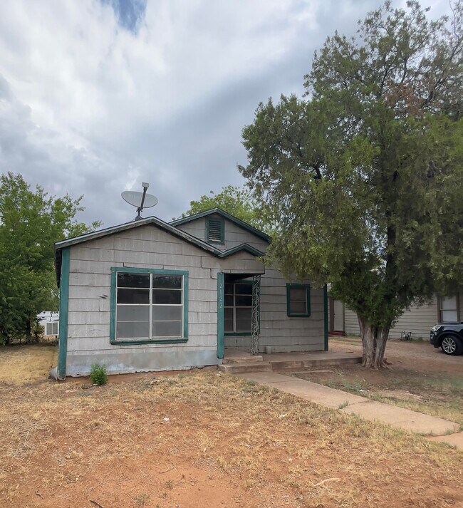 Photo - 2122 N 6th St Casa