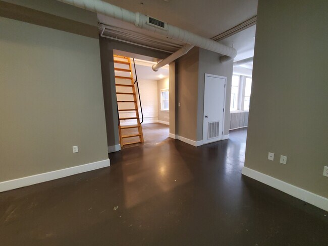 2 bedroom
