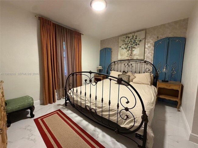 Photo - 12 NW 91st St