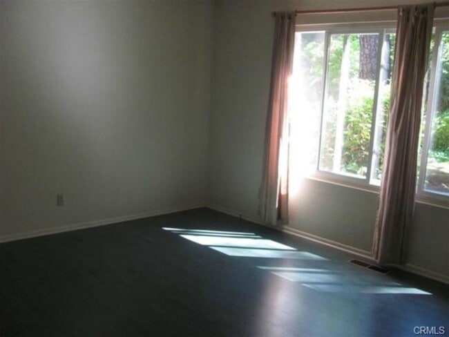 Photo - Paradise 3 bed 2 bath home ATTACHED 2-CAR GARAGE