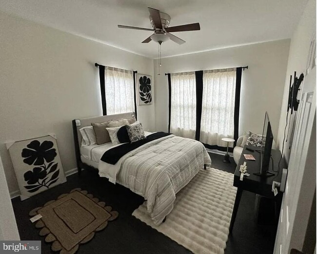 Photo - 15145 Leicestershire St