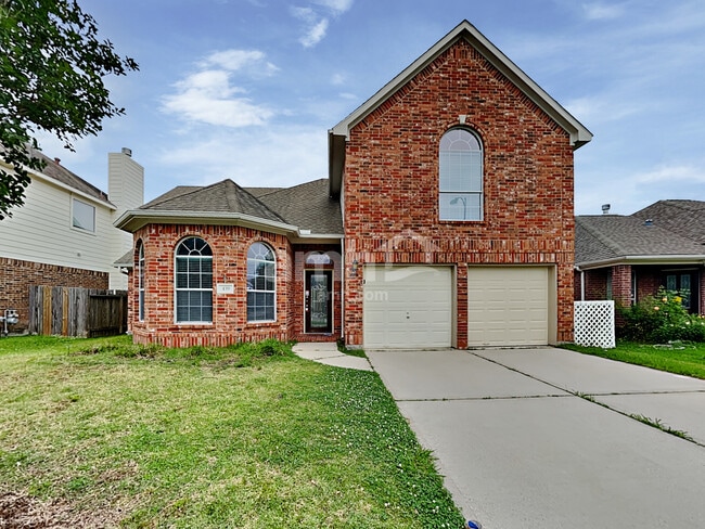 Building Photo - 439 Pinewood Ridge Dr Rental