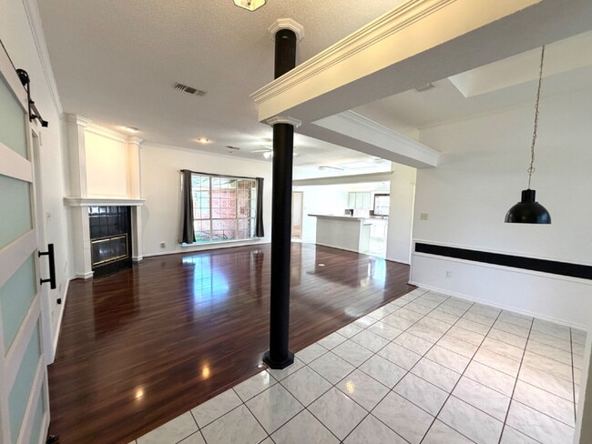 Photo - Beautiful 3 Bed, 2 Bath Home in an Established, Centrally Located Neighborhood