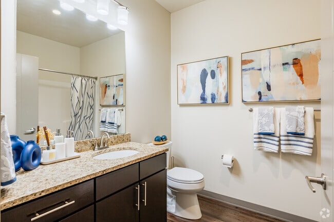 1BR, 1BA - 709SF - Sperry - Bathroom - The Yards at 3 Crossings