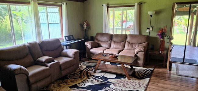 Photo - 15-2054-2054 10th Ave