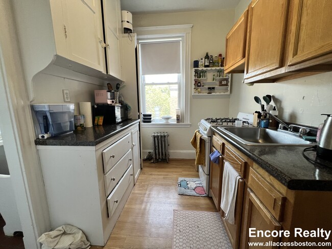 Photo - 66 Chiswick Rd Unit 27