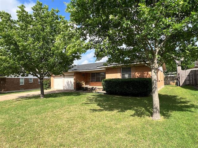 Photo - 2406 Ridgecrest Dr