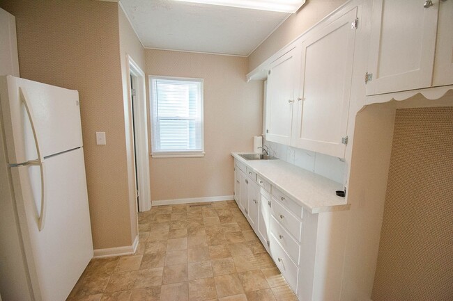 Photo - 700 9th Ave NW Unit 700 9th Ave NW