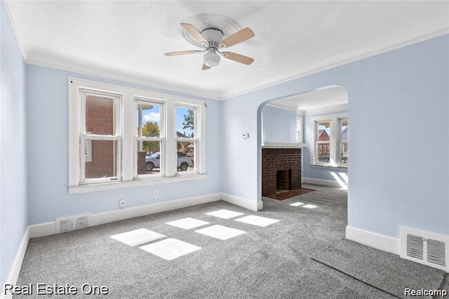 Photo - 5444 Kenilworth St