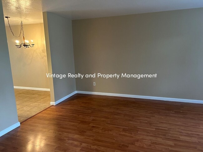 Photo - Back On The Rental Market Nice Cozy 3 Bedroom Half Plex Home!!!