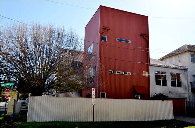 Photo - 5401 Lillian St