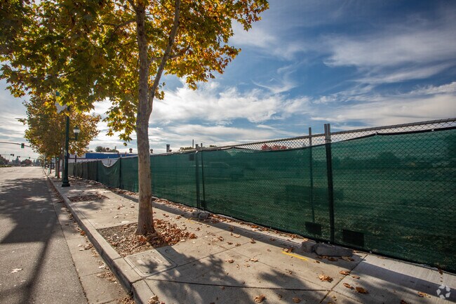 Propuesta del 17-11-2022 - Fusion Townhomes and Live-work Homes