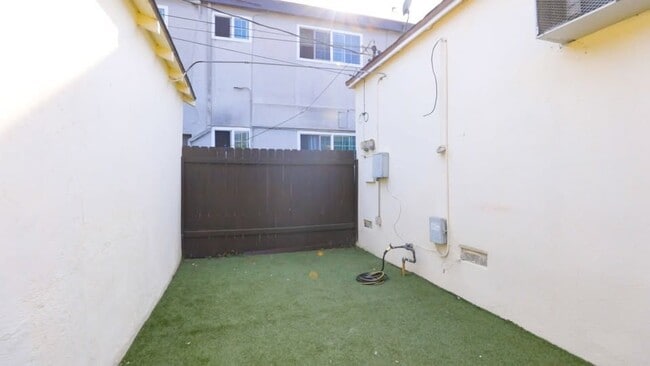 Photo - 12210 Culver Blvd