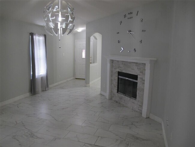 Photo - 3401 Pioneer Crossing Dr