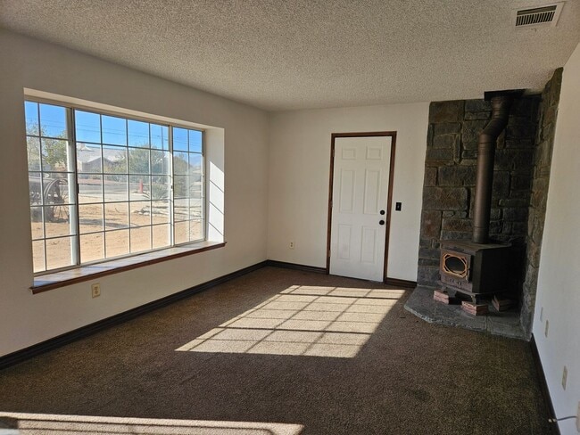 Photo - 17852 Birch St Unidad A (Main House)