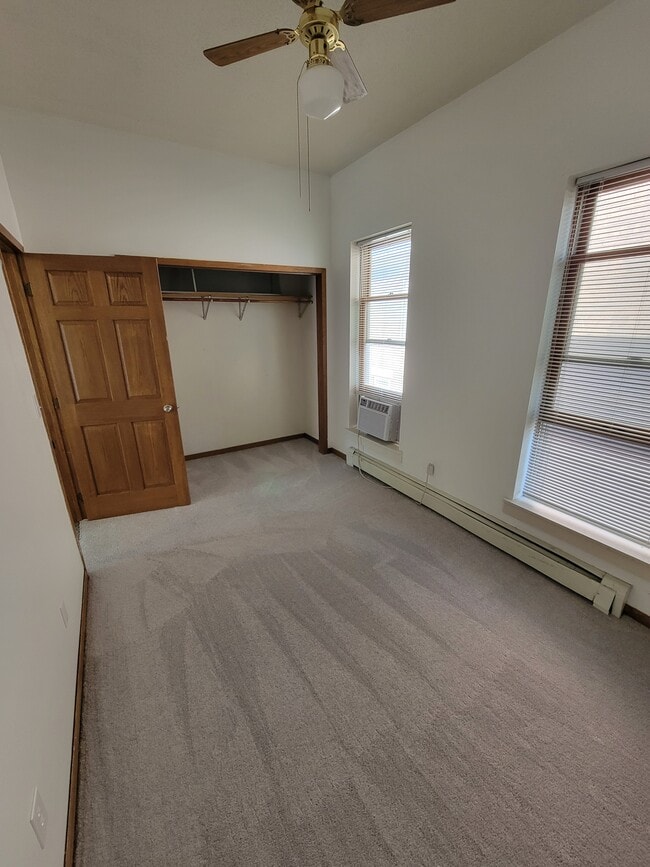 Photo - 1337 Main St Unit 6