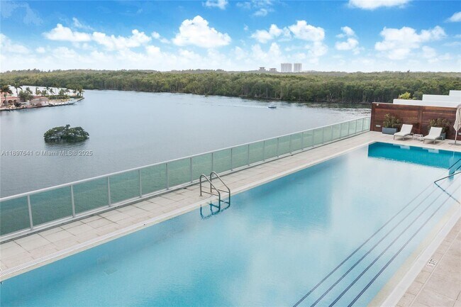 Photo - 400 Sunny Isles Blvd Unit 715