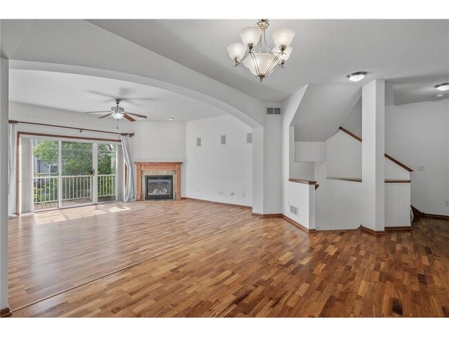 Photo - 2102 Cedar Grove Trail