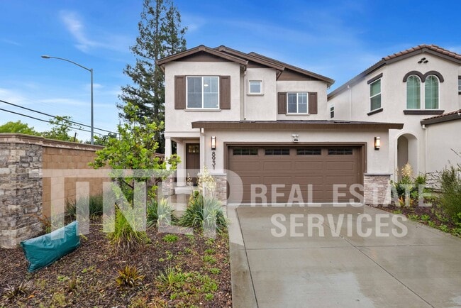 Photo - 8931 Fair Oaks Blvd