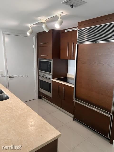 Photo - 2 br, 2 bath Condo - 475 Brickell Ave Apt ... Unit Apt 3613