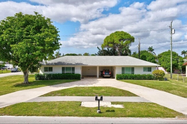 Photo - 7643 Overlook Rd