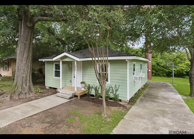Photo - 2854 Yazoo St