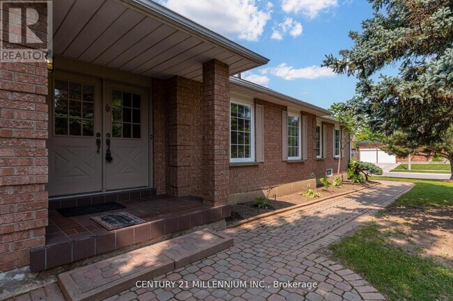 Photo - 1572 Cartier Ct