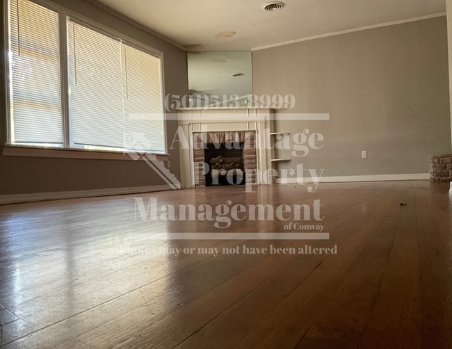 Photo - 702 2nd St