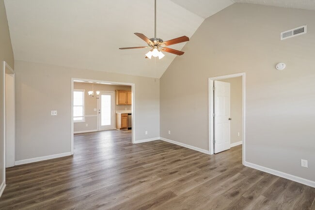 Photo - 7017 Steen Blvd