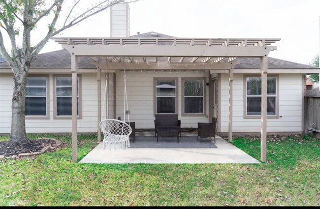 Photo - 21942 Gosling Cedar Pl