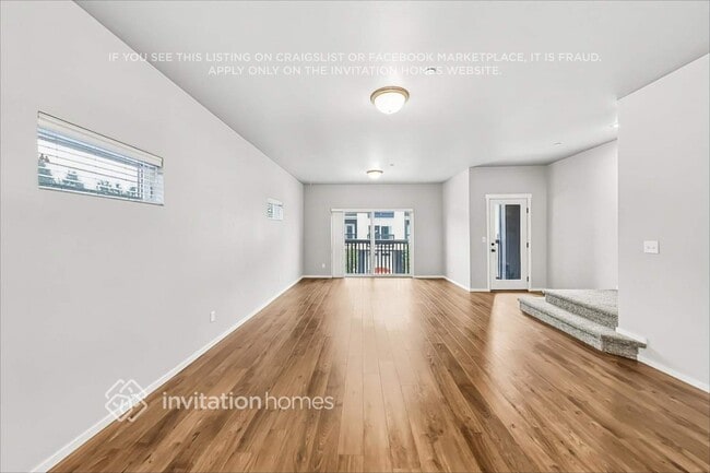 6513 47th Ave NE