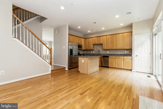Photo - 49 Inkberry Cir