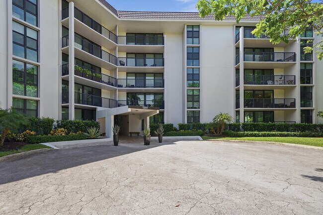 1301 River Reach Dr Unit 514