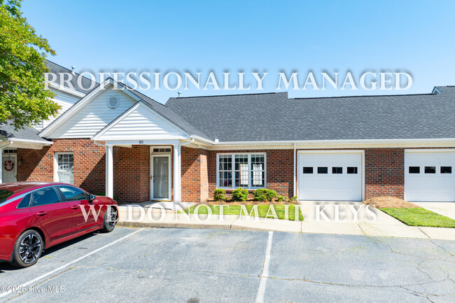Photo - 161 Irene Ct Townhome